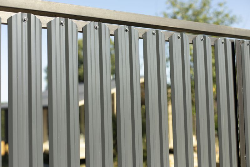Aluminum Fence Service detail