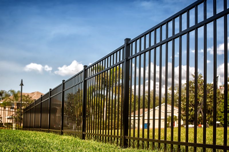 Aluminum Fence Service detail